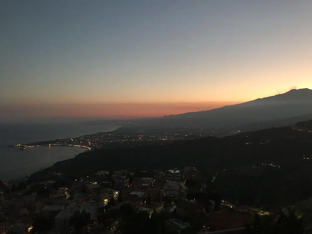 Hotel Villa Ducale Taormina 4*,